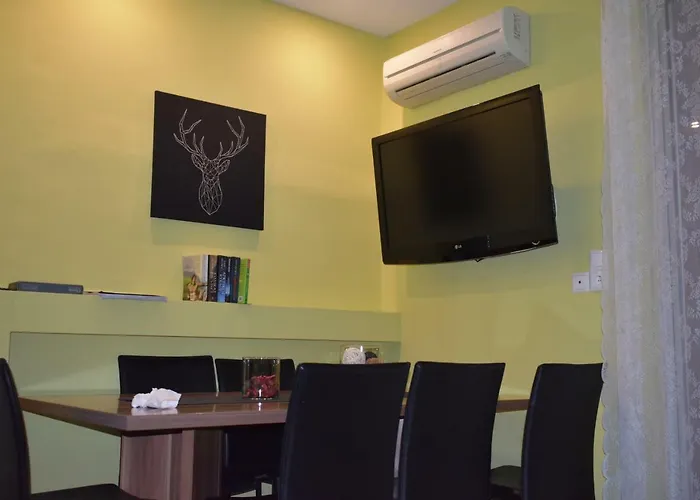 公寓 Alexandra 纳夫普利翁